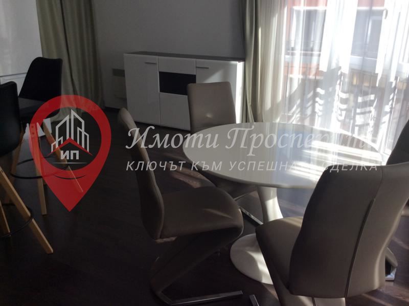 Дава се под наем Тристаен апартамент в София, Гоце Делчев - 116 кв.м за 1000 € - Снимка #2