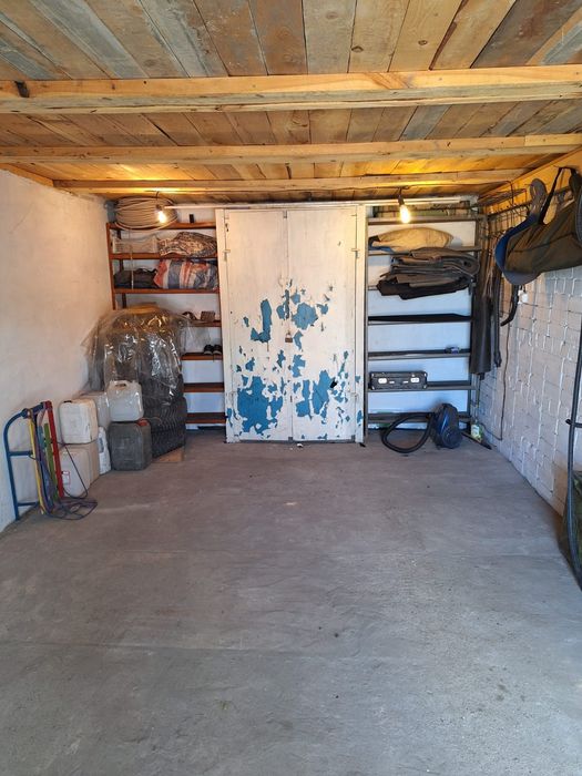 Продам капитальный гараж