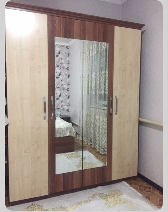 Продам спальный гарнитур