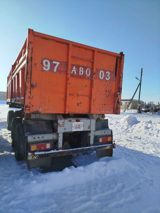 Прицеп на МАЗ 2006г