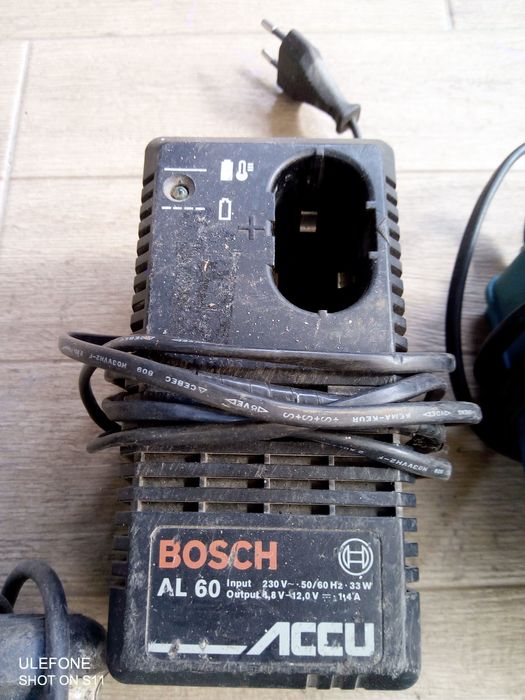 Винтоверт,батерия,зарядно