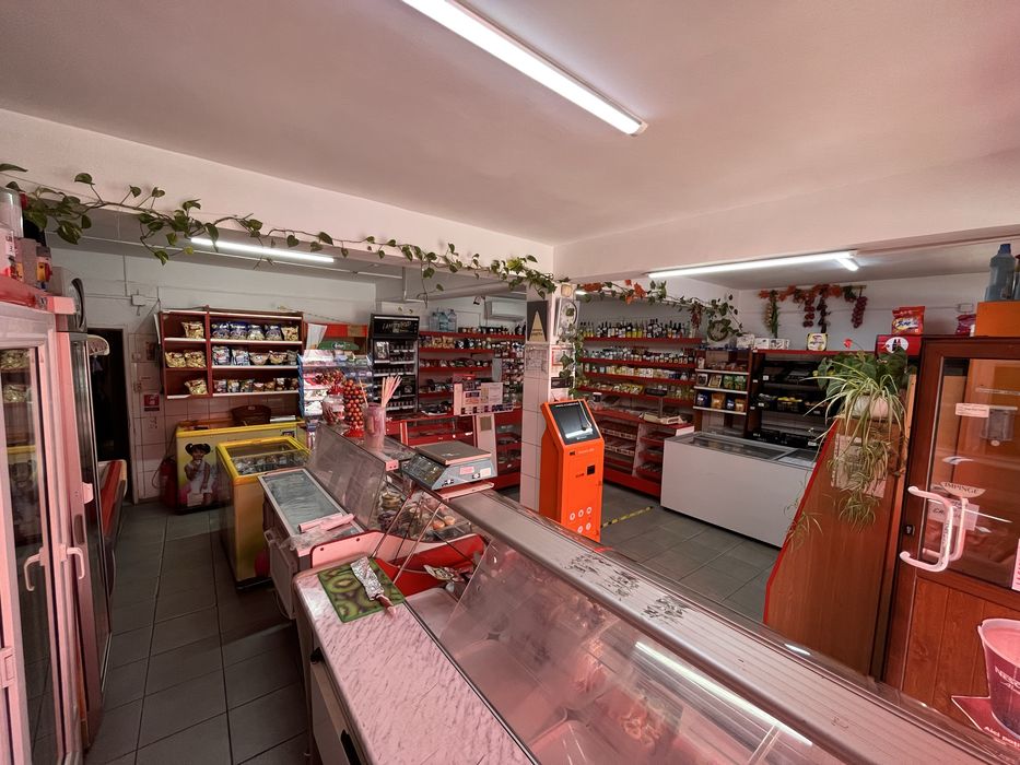 Spatiu comercial de inchiriat - Barcanesti/Ploiesti