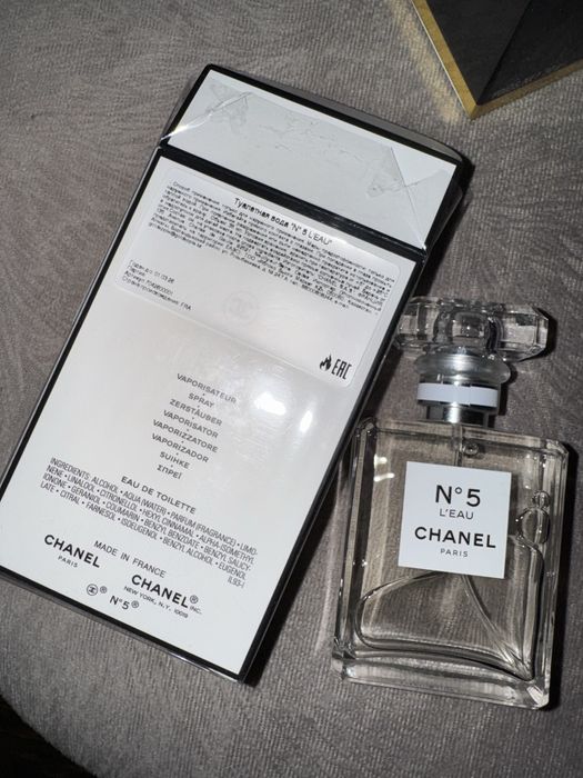 Срочно! Парфюм Chanel N5 leau