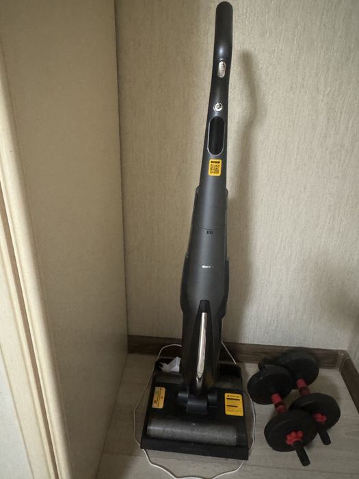 Продам моющий пылесос Deerma VX96W