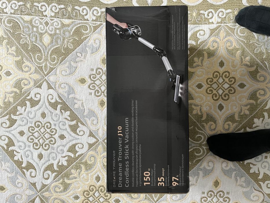 Продам пылесос dreame trouver j10