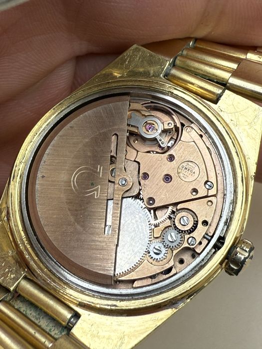 Ceas automatic Omega