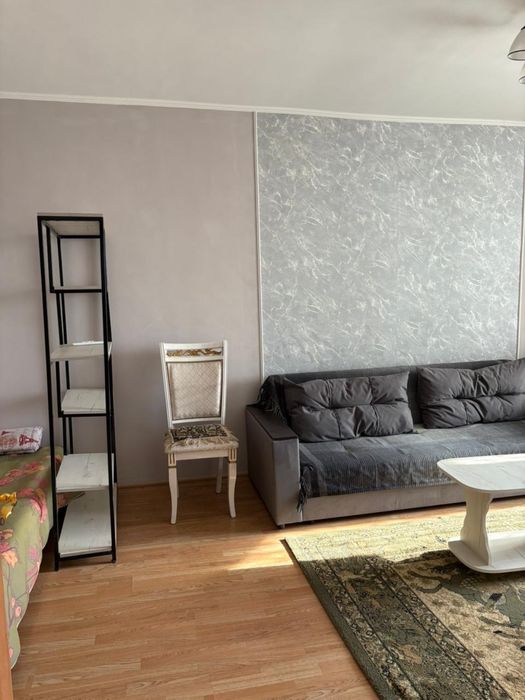 Ищу на подселение девушку ! (Я сама девушка)