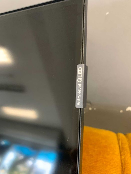 Смарт телевизор TCL 43