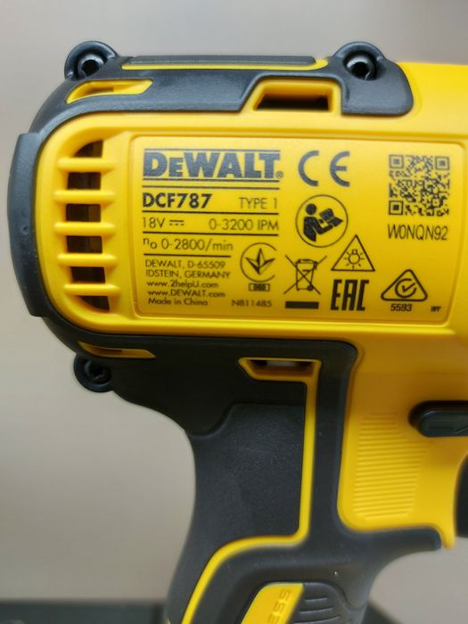 Нов безчетков комплект DEWALT DCK2063D2T