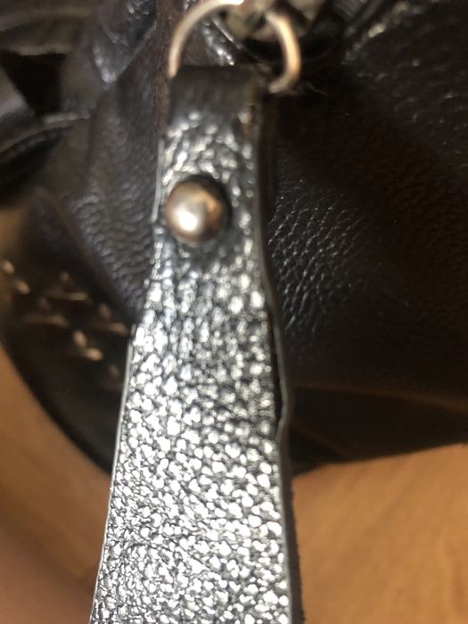 Дамска черна раница от естествена кожа