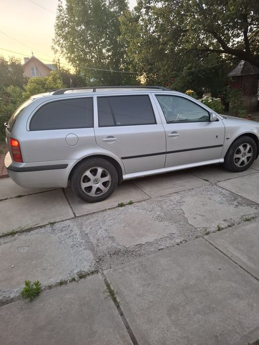 SKODA Octavia 2000 — imagine 2