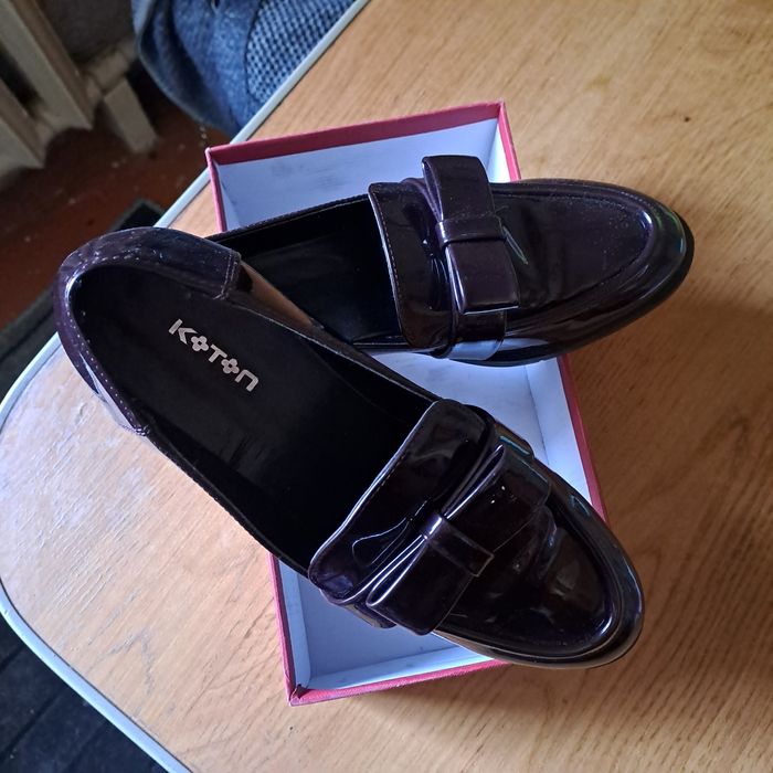 Продам обувь новую и б/у