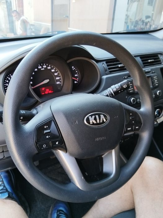 Kia Rio 1.25 LPG 2012г