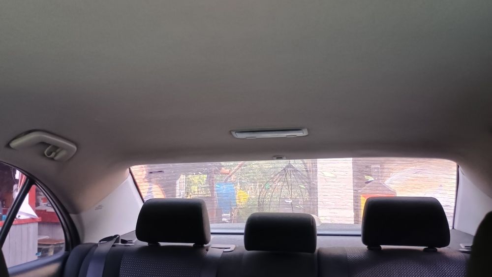 Toyota Avensis T25 2003