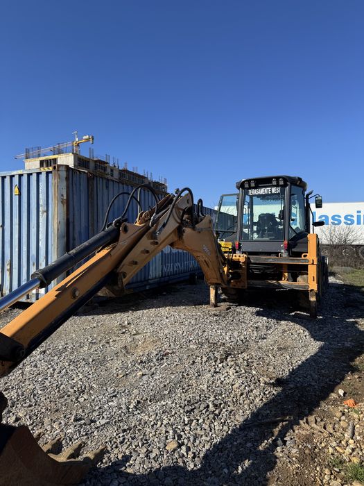 Buldoexcavator Case 580 ST 2019