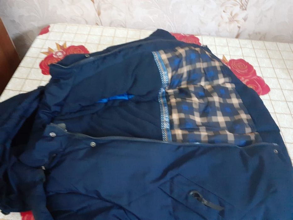 Продаются куртки для девочек