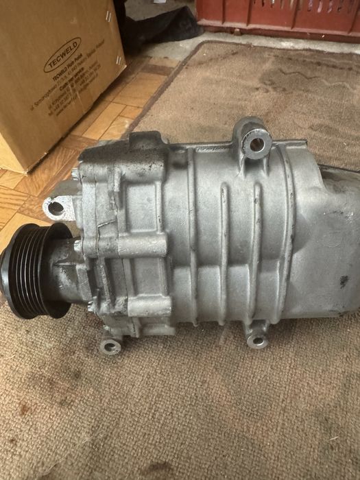 Eaton M45 турбокомпресор