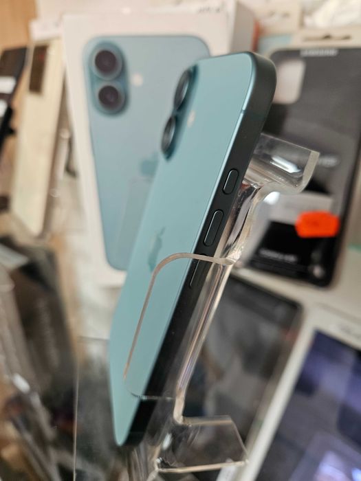 Magazin Iphone 16 128GB Teal 12 luni Garantie stare f buna