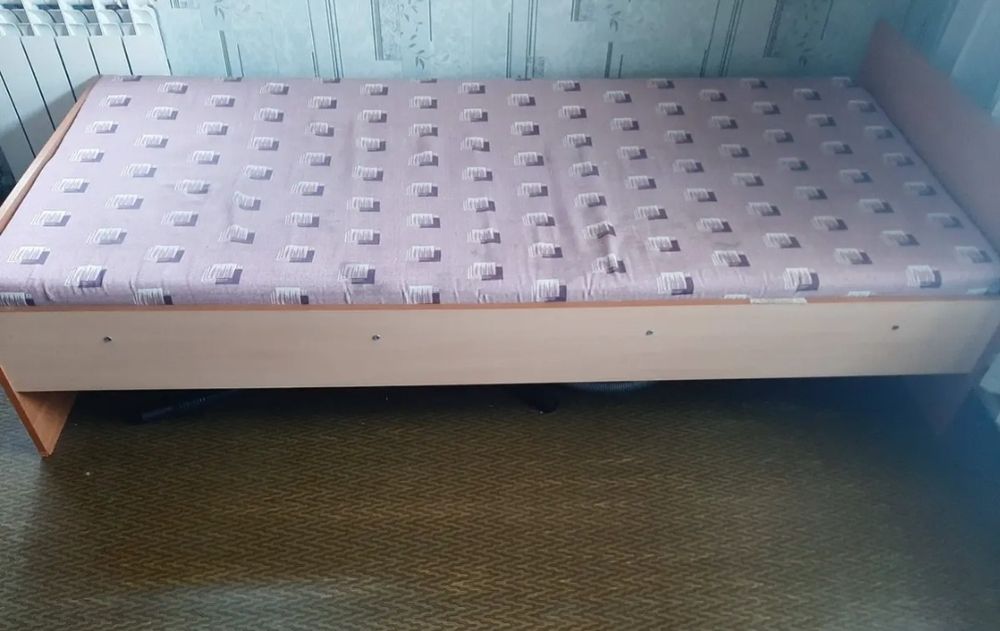 Кровать односпальная