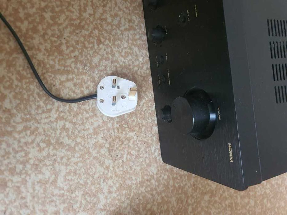 Luxman LR-6500 & Marantz PM7200