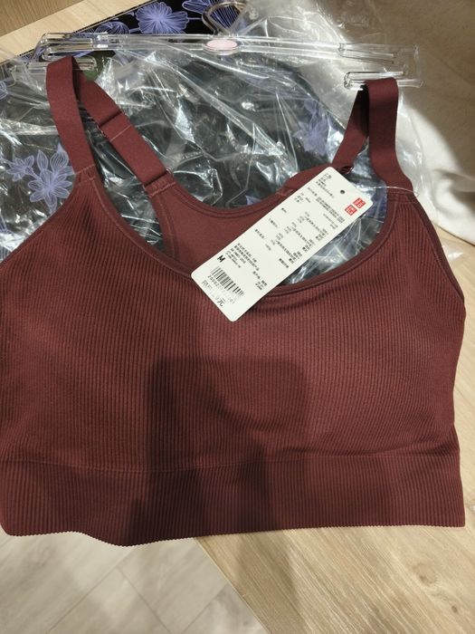Женское бра в рубчик UNIQLO оригинал