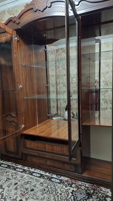 Продам стенку срочно