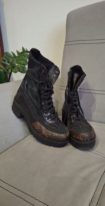 Зимни дамски  боти