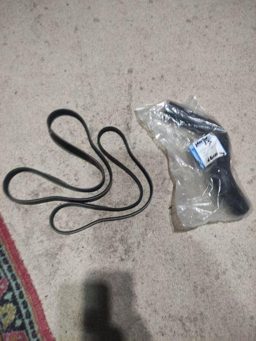 Продам запчасти на Мазда кронос