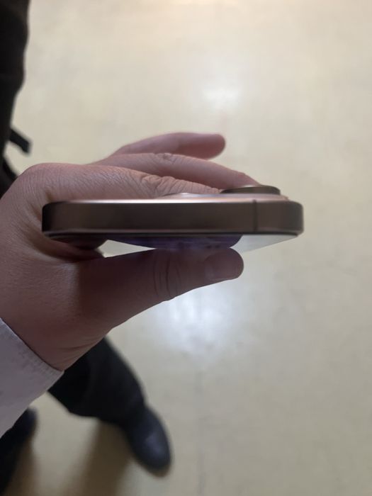 Ipnone 16 pro 256 98%