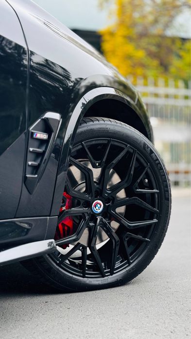 Bugun sotuvimizda Bmw X5 60i