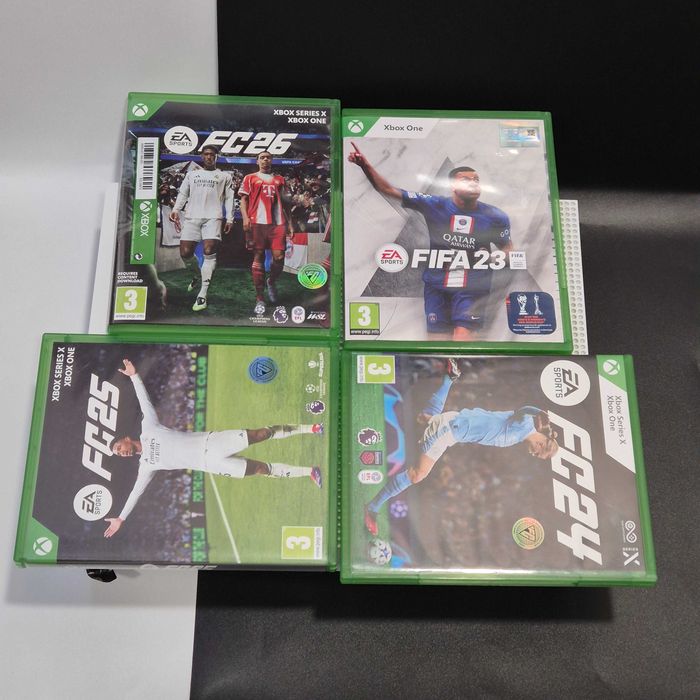 Hope Amanet P8 - Pachet Xbox One S | 2 Manete | 4 Jocuri | FC 26