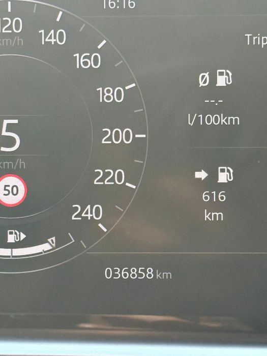 Land Rover Range Rover Evoque 2020 hibrid, 28.570 € — imagine 5