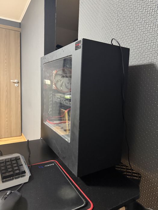 Vand PC gaming super pret