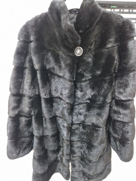 Верхняя одежда для женщин