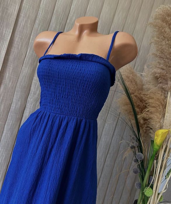 Нова миди рокля на H&M