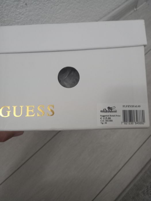 Дамски  сандали Guess