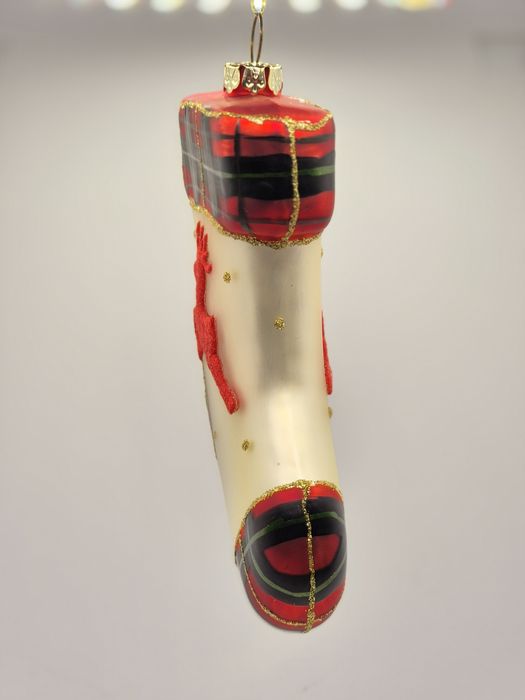 Новые, елочные игрушки