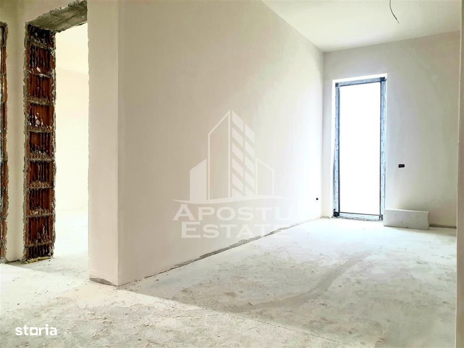 Apartament cu 1 camera, bucatarie inchisa in zona Unitatii Militare — fotografia 1