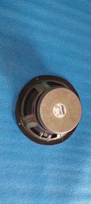 Difuzor medii 4 ohm 70w