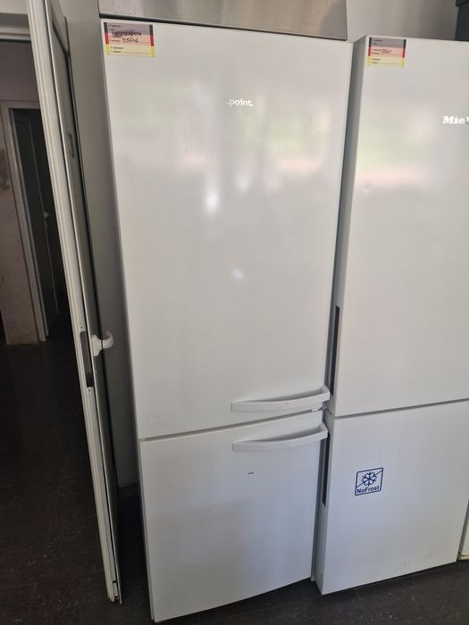 Хладилник с фризер Point A++ No frost