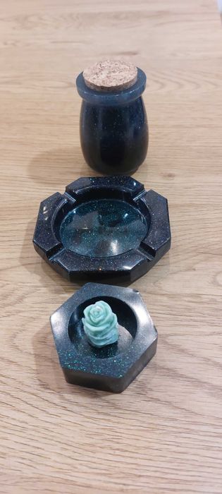 Комплект от епоксидна смола