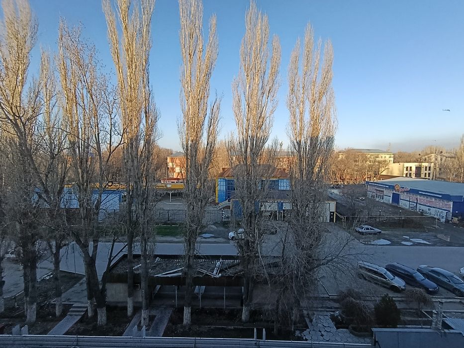 2-хкомн кв в 7 мкр 1д, 10,5млн