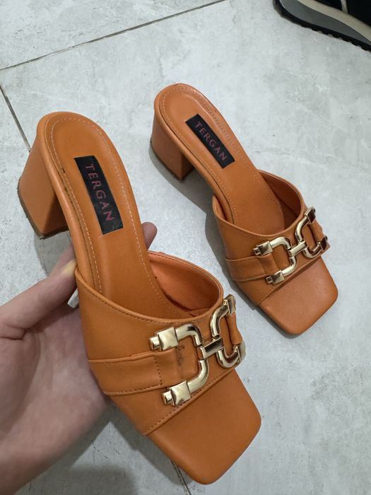 Продам босоножки из Турции