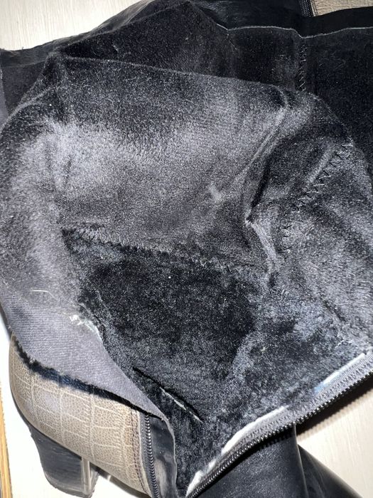 Продам зимние сапоги