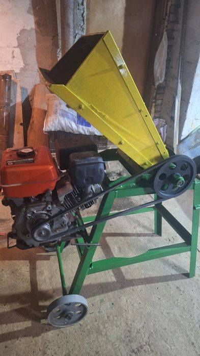 Tocator crengi  benzina