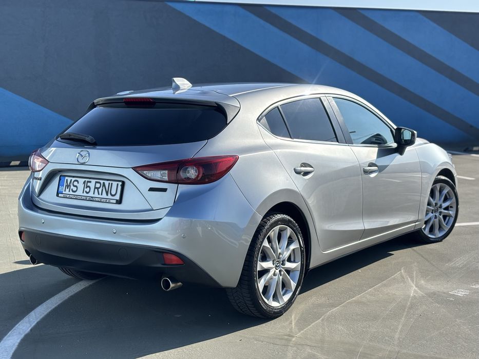 Mazda 3/Sport-line