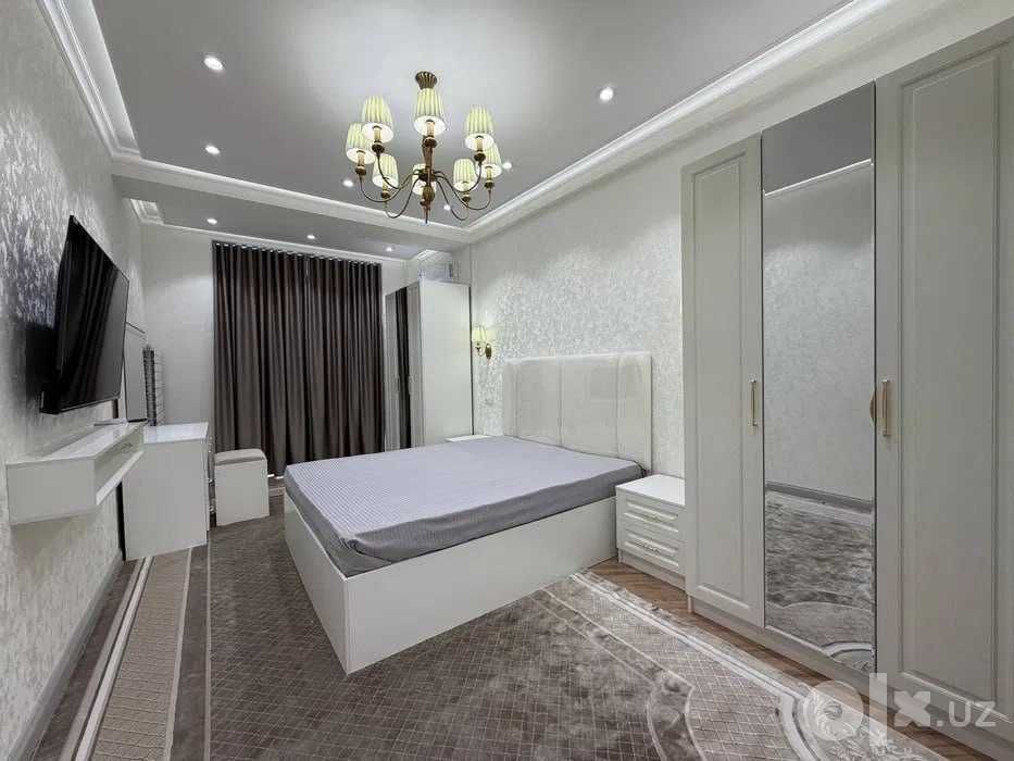 'Юнусабад 4 ком 5/11, 125 м2, санаторий Чинобод.Продается.