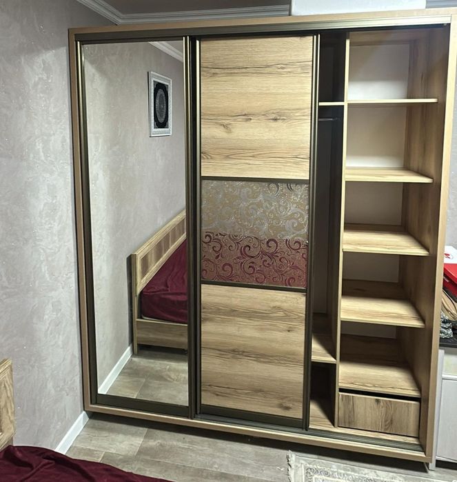 Продаётся шифоньер