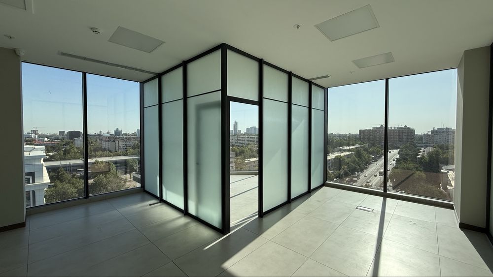 Б/Ц на Ц-5 580м2 12 кабинетов центр города