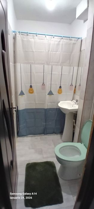 Inchiriez apartament complet mobilat si utilat